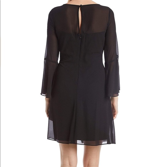 Jessica Howard Flutter Sleeve Dress - Picture 2 of 6
